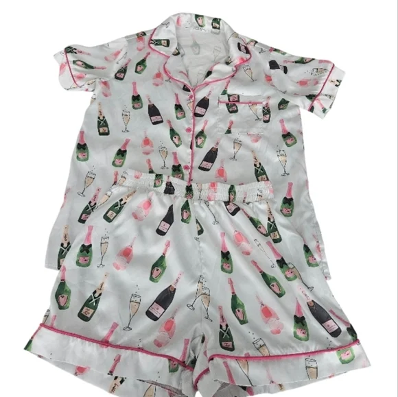 SHESHOW Champagne Print Women's Pajama Set - Picture 2 of 9